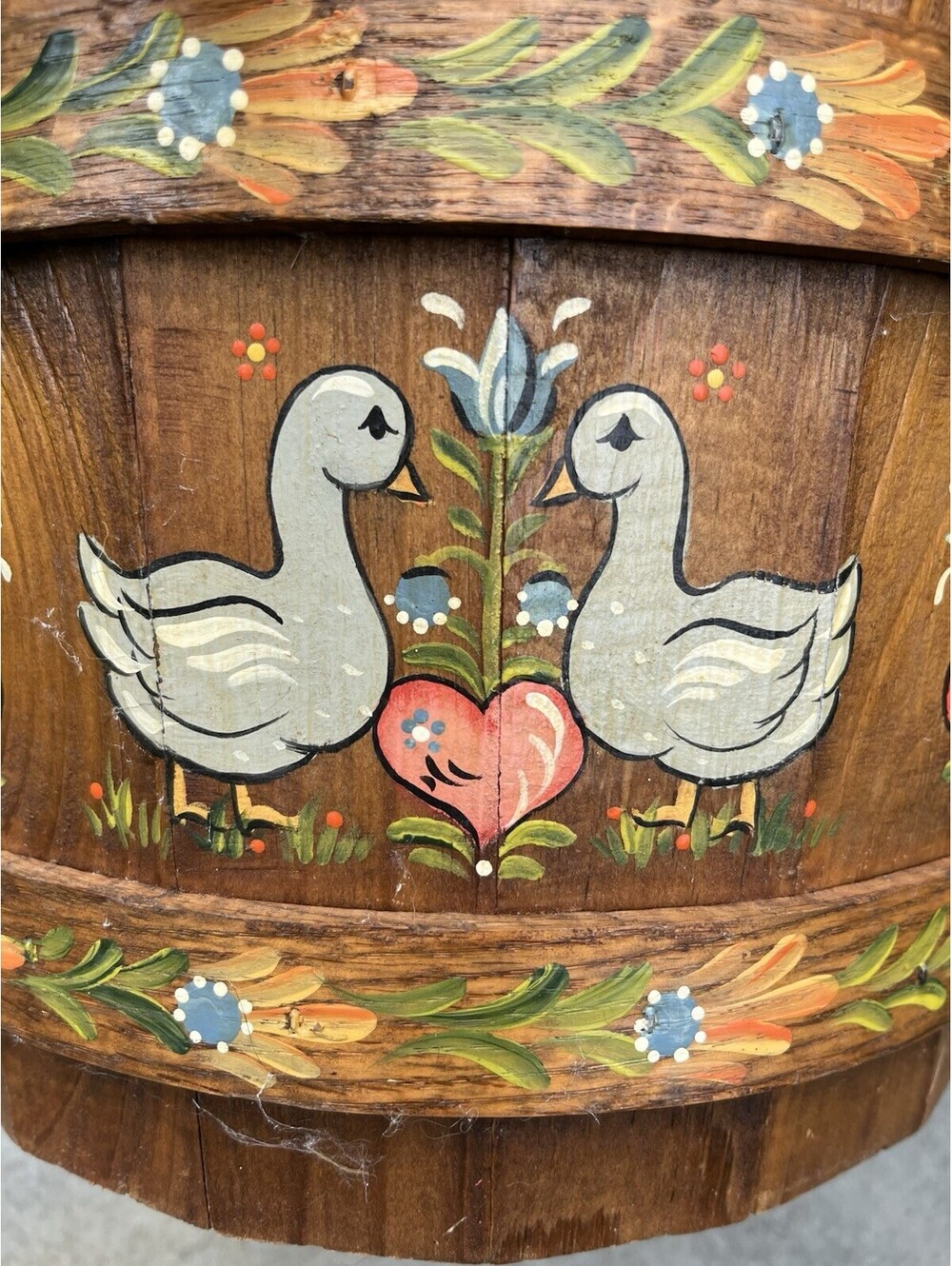 Vintage Hand-Painted Wooden Basket Rope Handle Geese Goose Country Cottage 80/90
